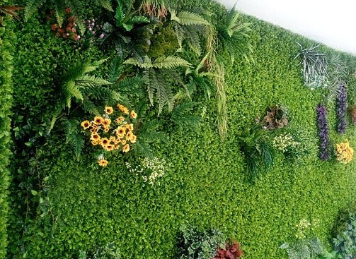 CỎ NHÂN TẠO ỐP TƯỜNG ĐỘC ĐÁO